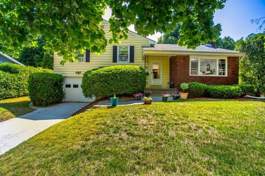 80 Linden Terrace Burlington VT 05401