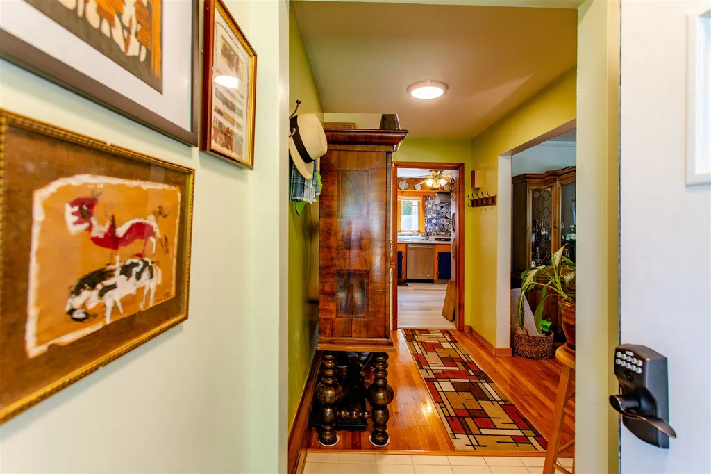 80 Linden Terrace Burlington VT 05401