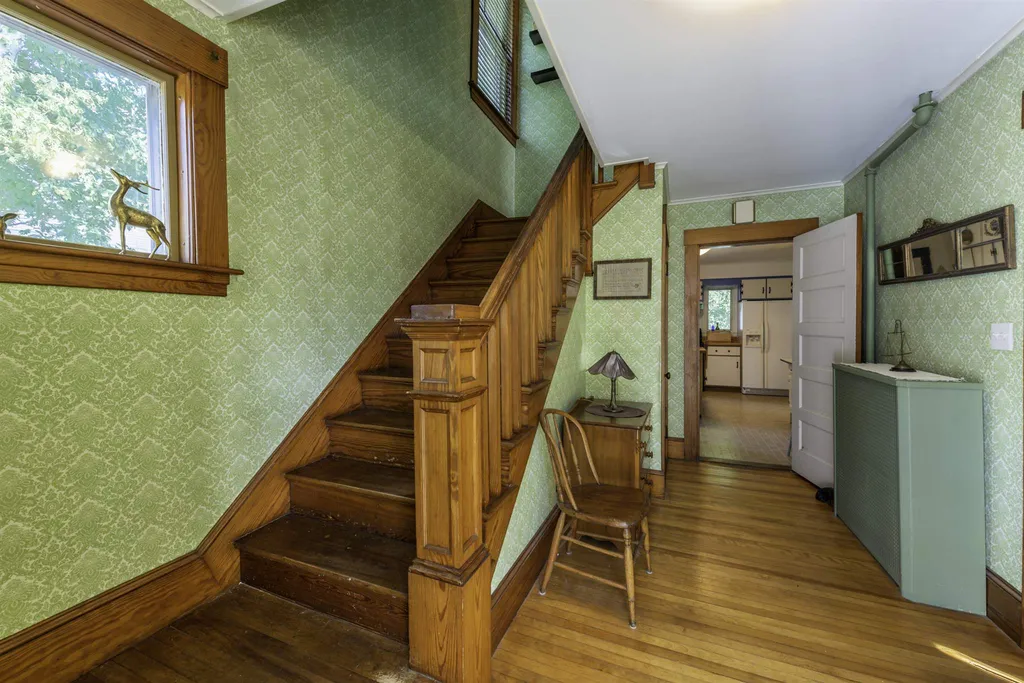 19 Highland Avenue Newport NH 03773