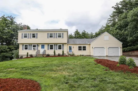 21 Woodbine Lane Merrimack NH 03054