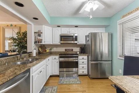 33 Wynridge Road Windham NH 03087