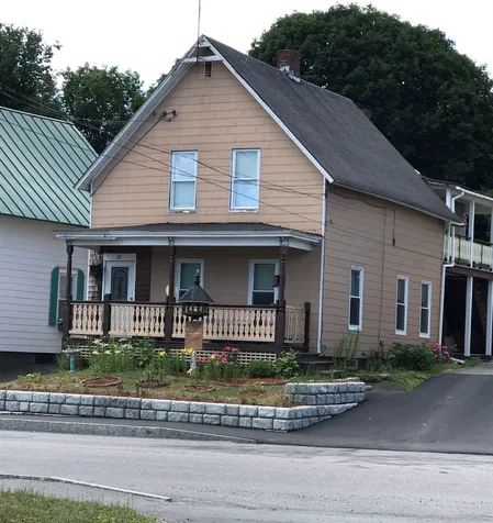 32 Mechanic Street Lebanon NH 03766