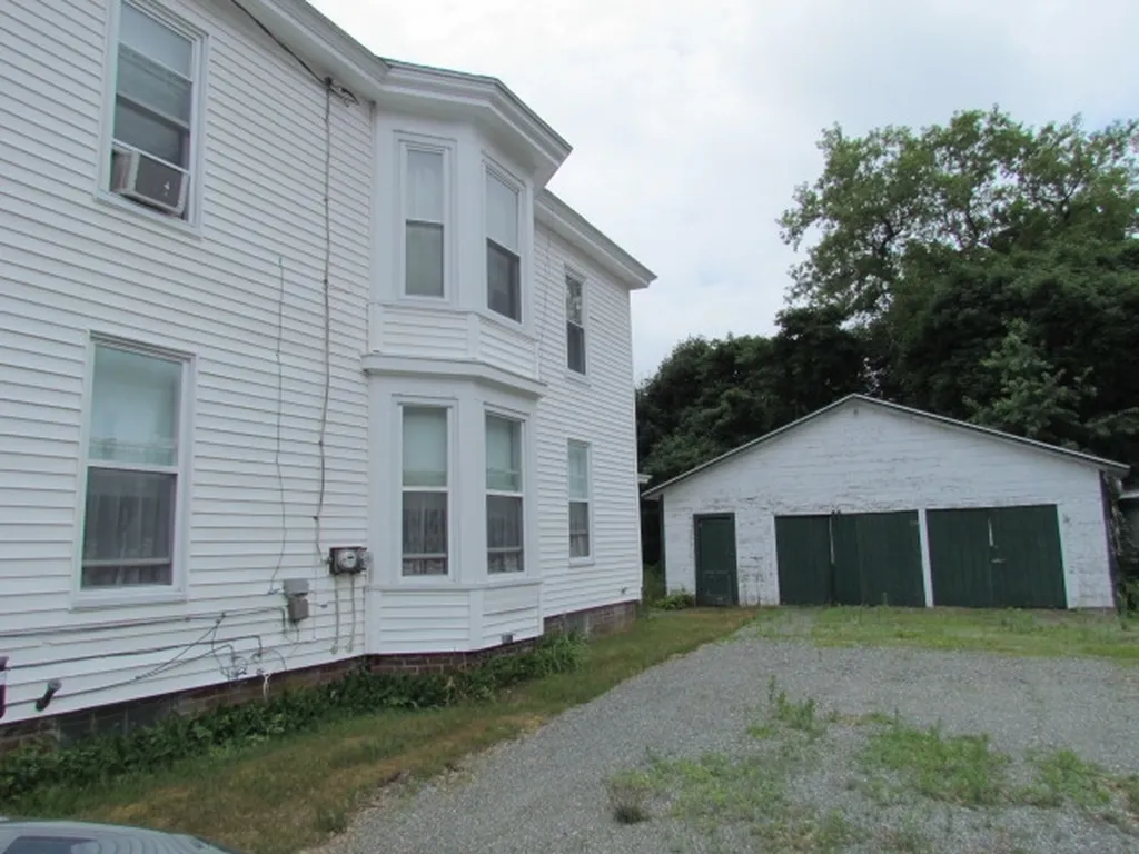 15-17 Carroll Street Exeter NH 03833