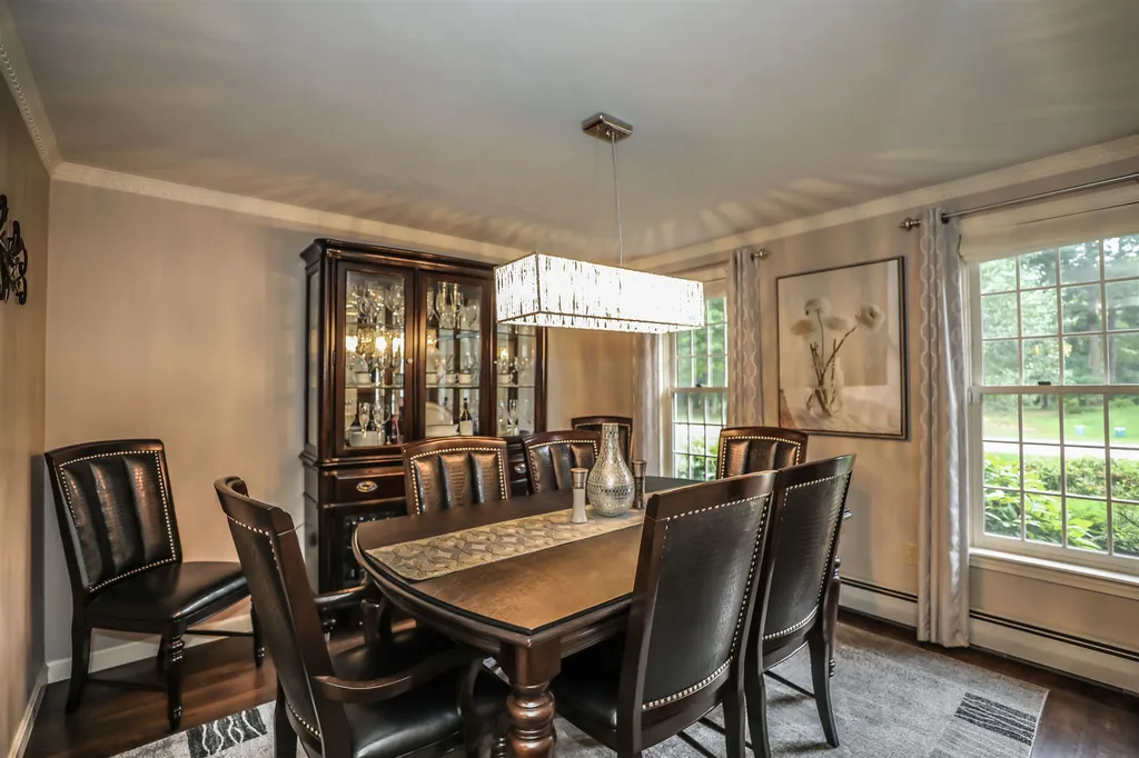 16 Buttonwood Drive Derry NH 03038