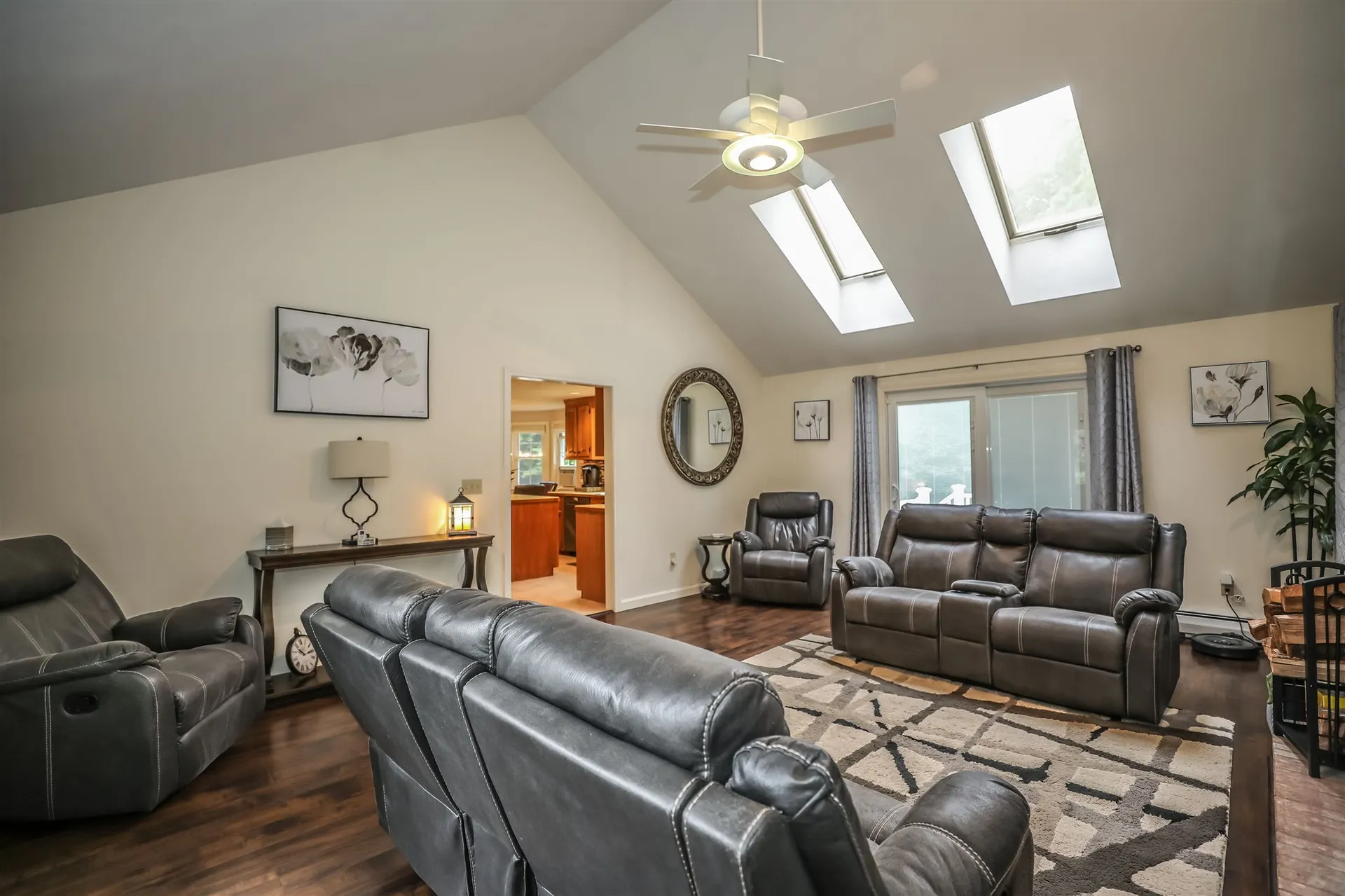 16 Buttonwood Drive Derry NH 03038