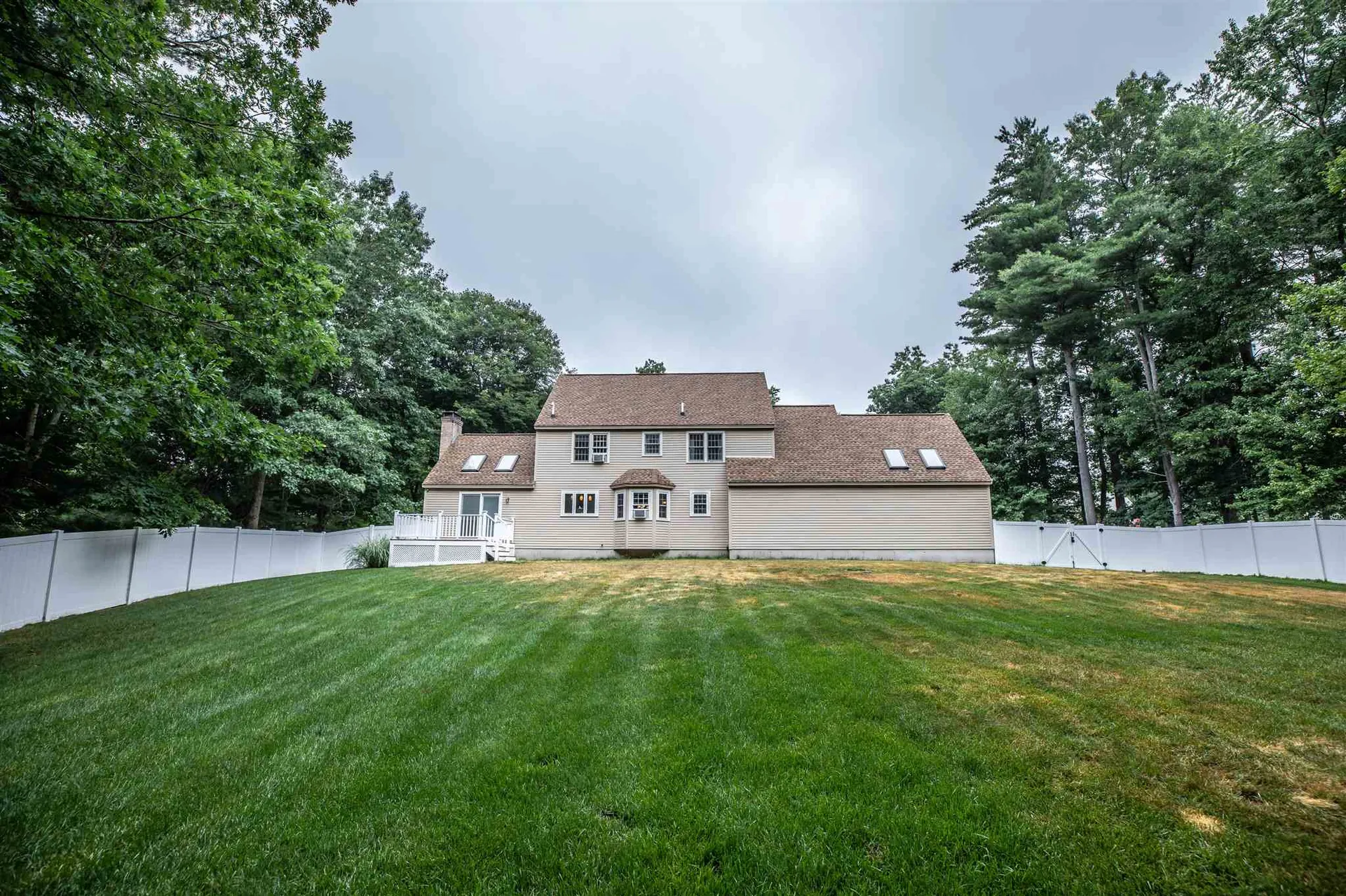 16 Buttonwood Drive Derry NH 03038