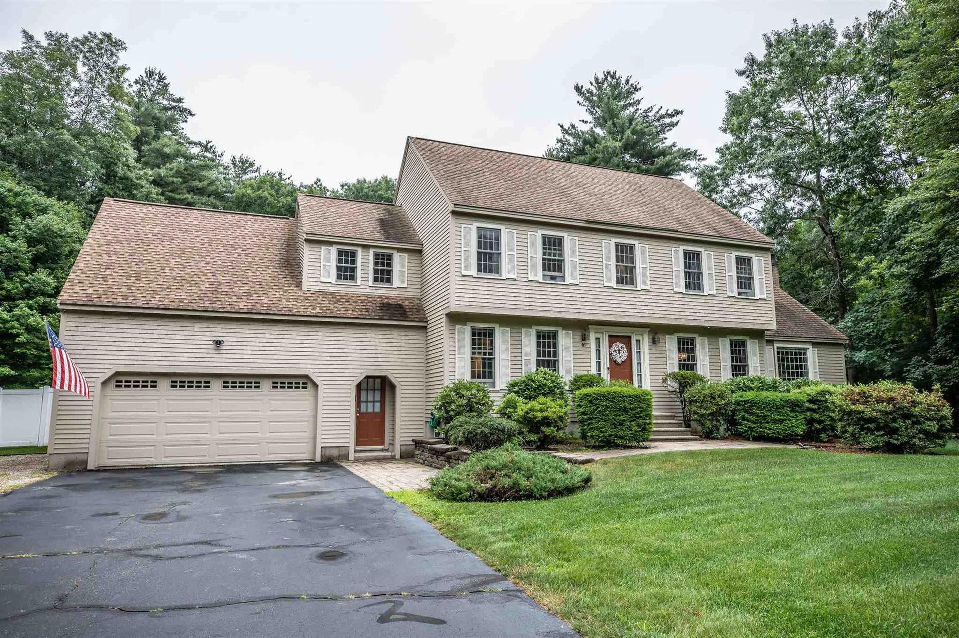 16 Buttonwood Drive Derry NH 03038