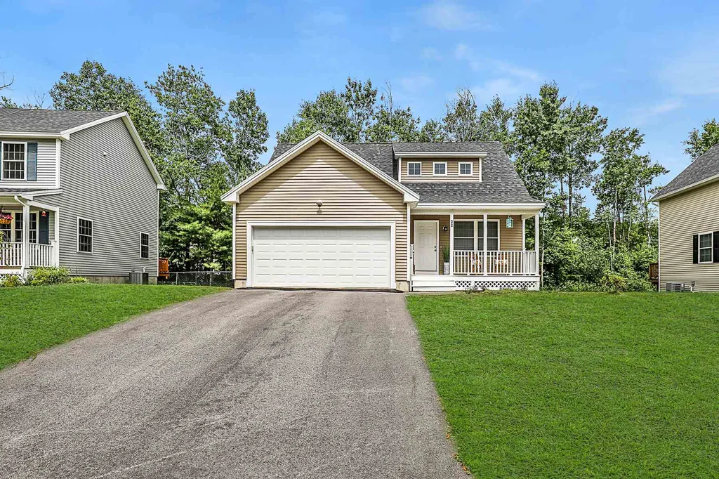 33 Rangeway Drive Rochester NH 03868