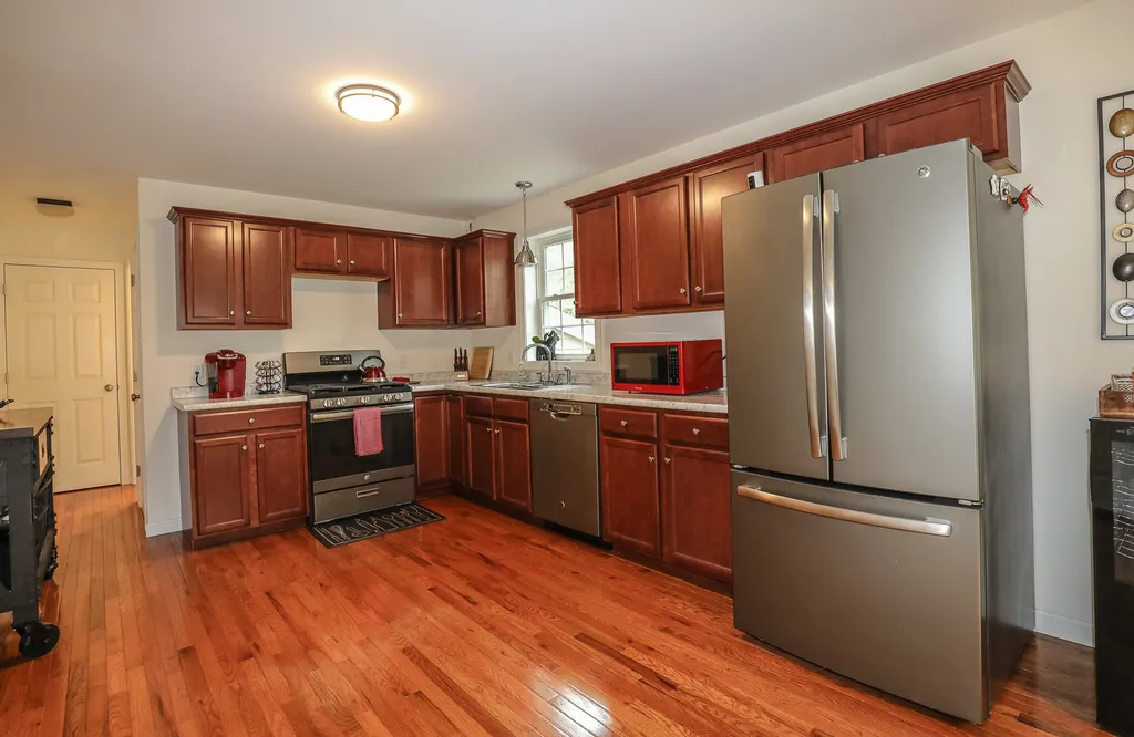33 Rangeway Drive Rochester NH 03868