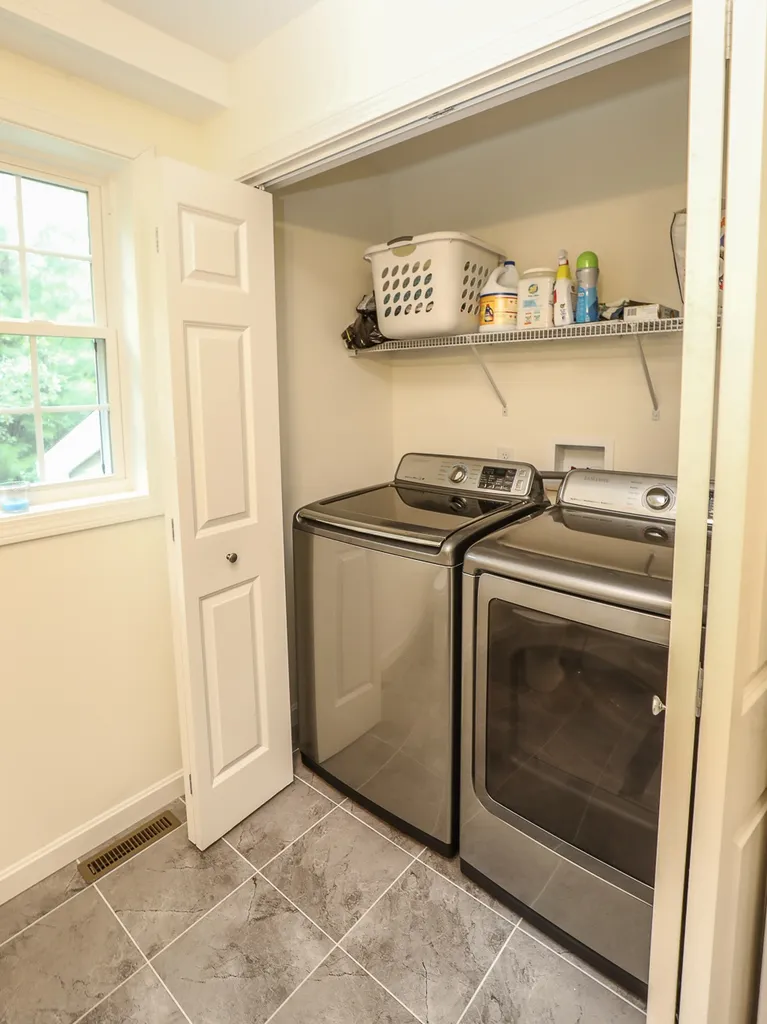 33 Rangeway Drive Rochester NH 03868