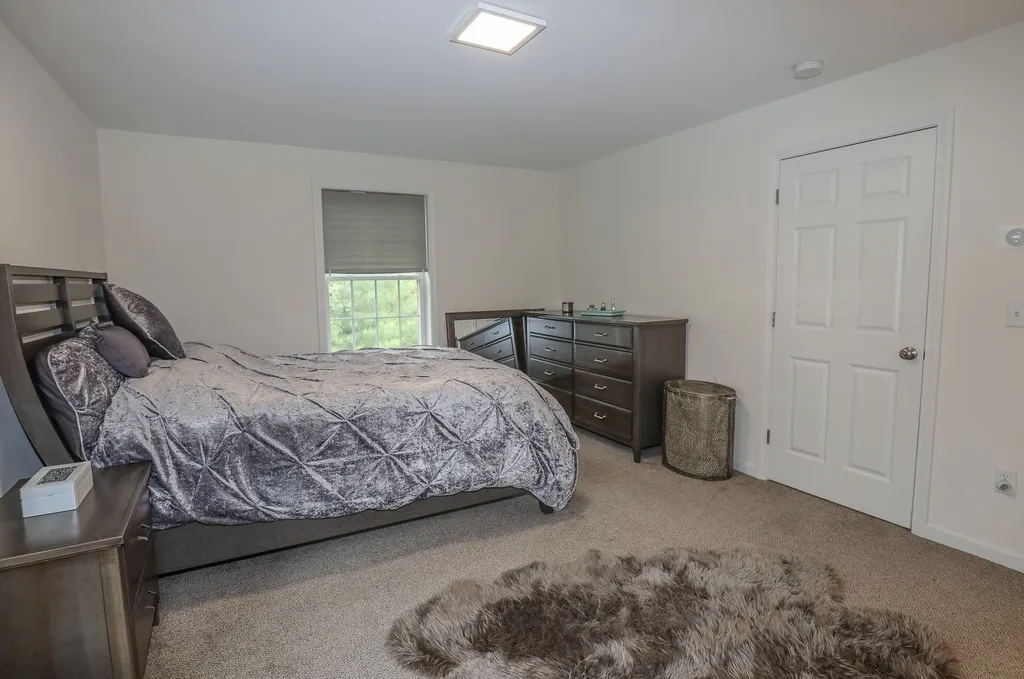33 Rangeway Drive Rochester NH 03868