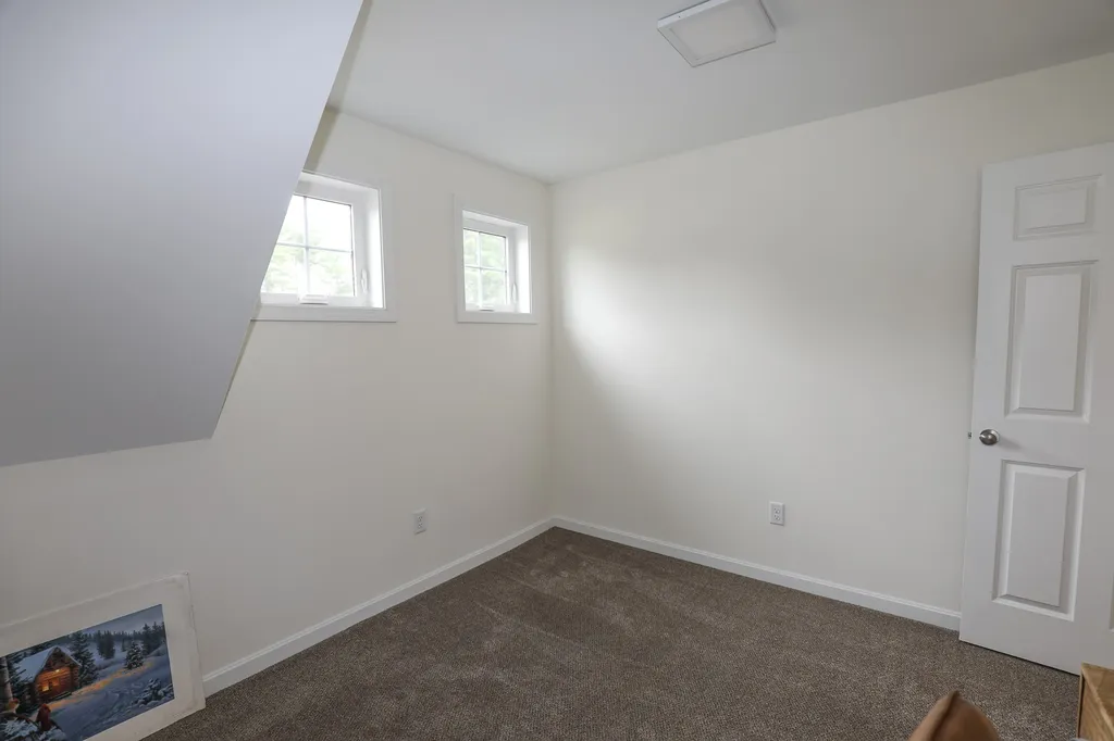 33 Rangeway Drive Rochester NH 03868