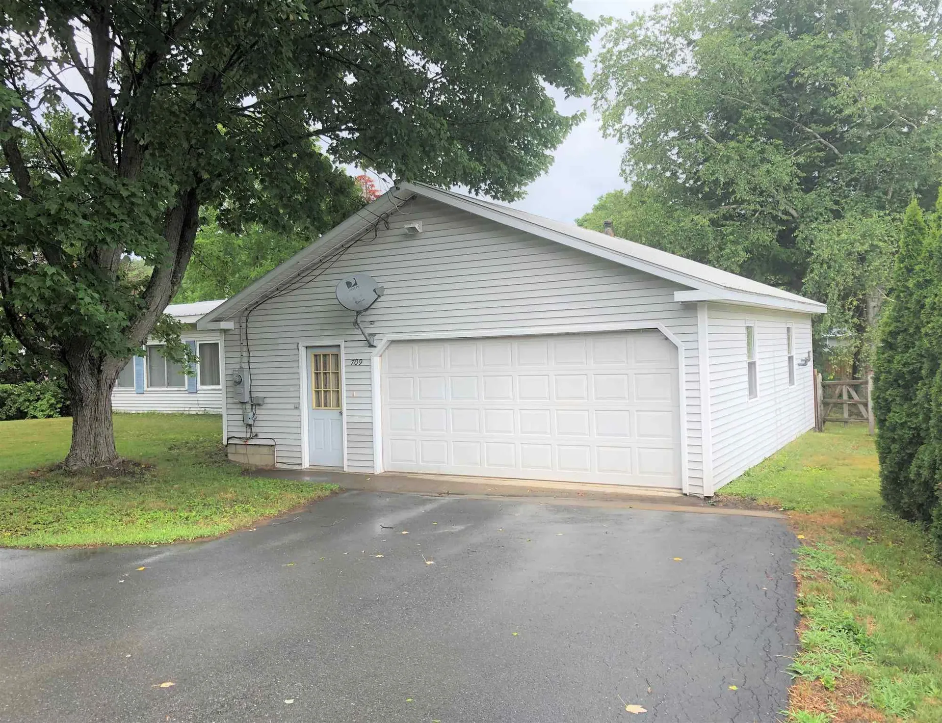 709 Old Claremont Road Charlestown NH 03603