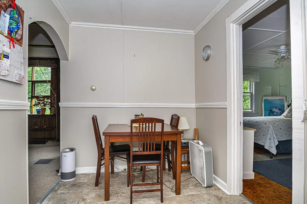 15 Atkinson Road Salem NH 03079-1803