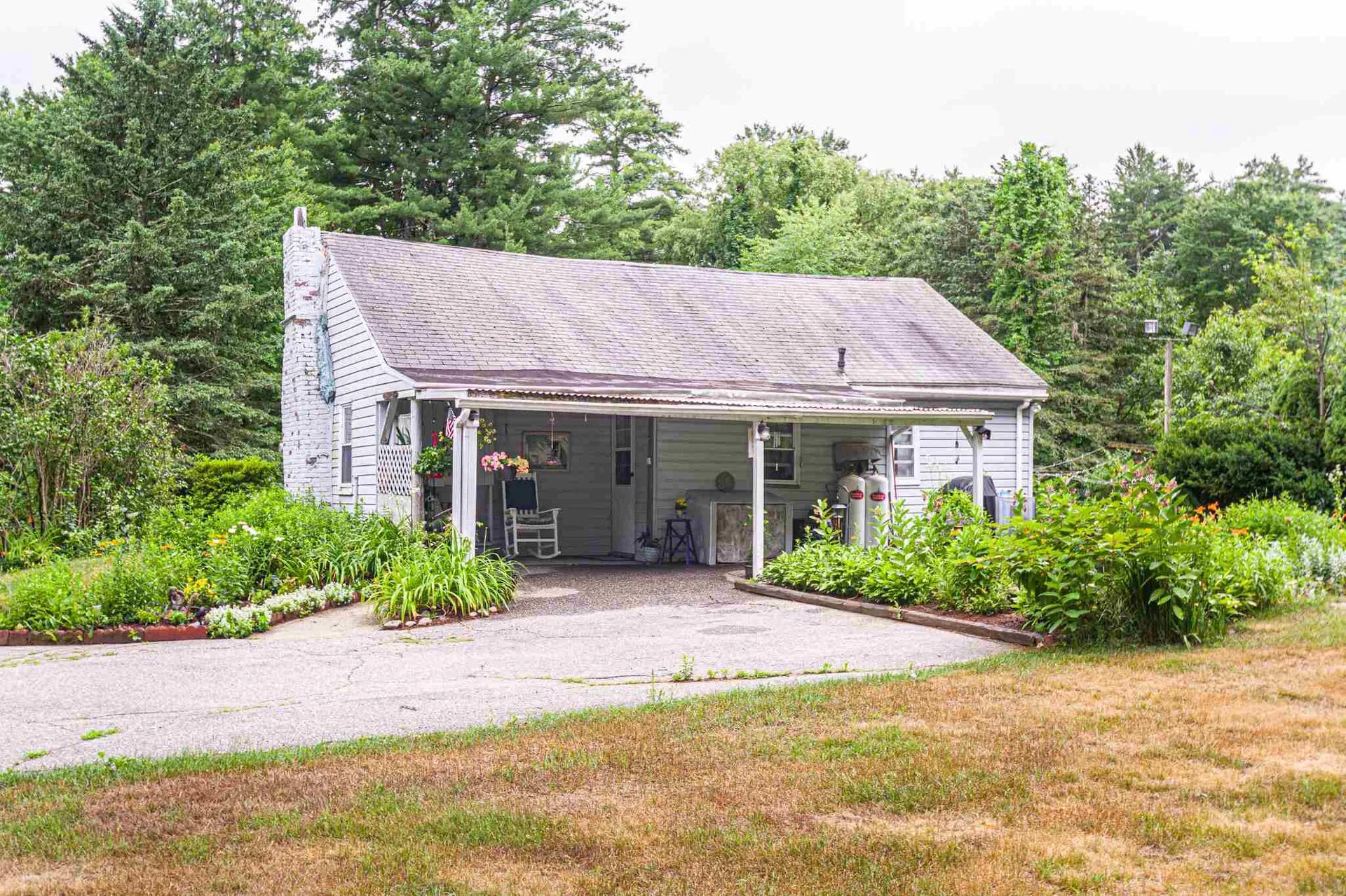 15 Atkinson Road Salem NH 03079-1803