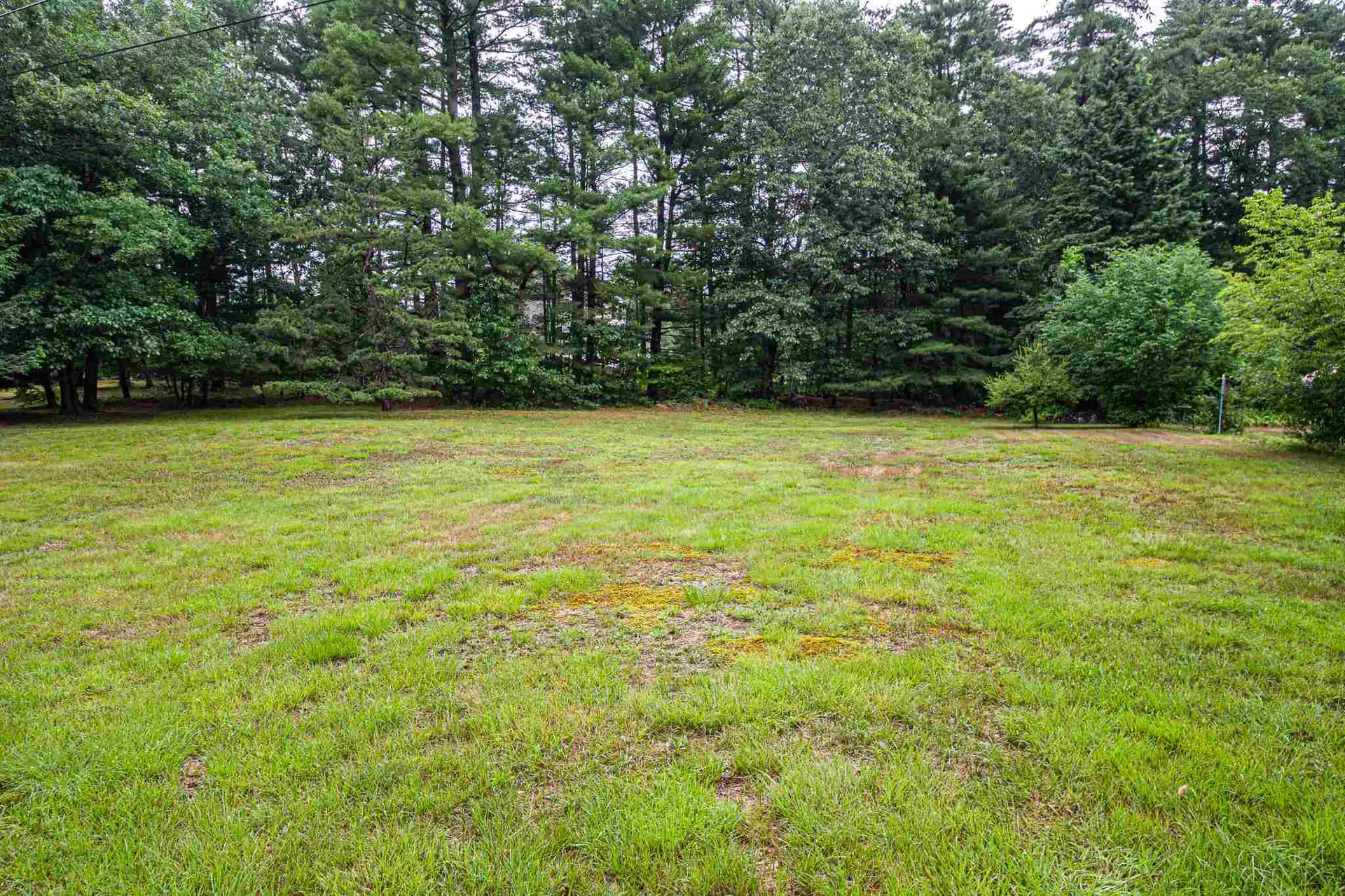 15 Atkinson Road Salem NH 03079-1803