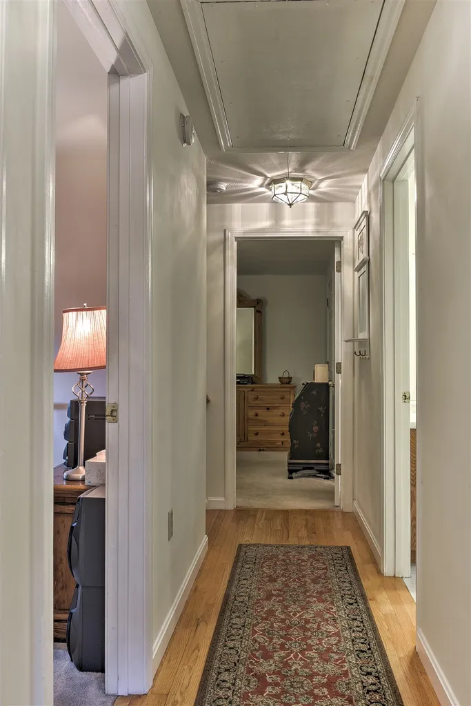 27 Meetinghouse Road Keene NH 03431