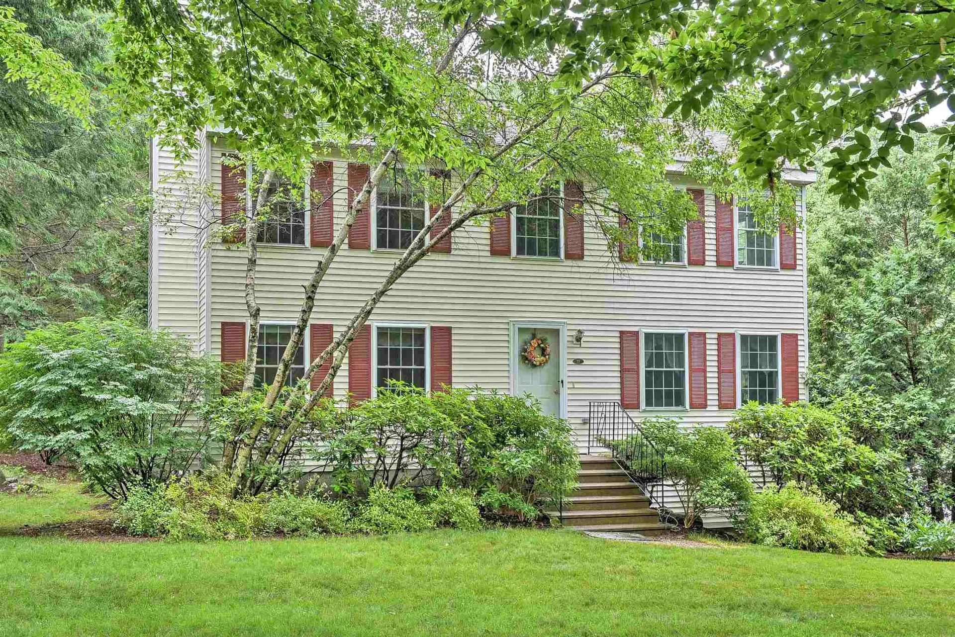 27 Meetinghouse Road Keene NH 03431