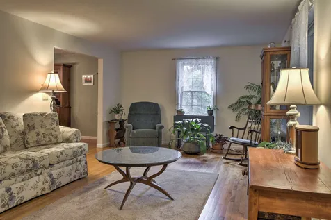 27 Meetinghouse Road Keene NH 03431