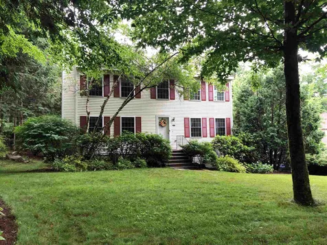 27 Meetinghouse Road Keene NH 03431