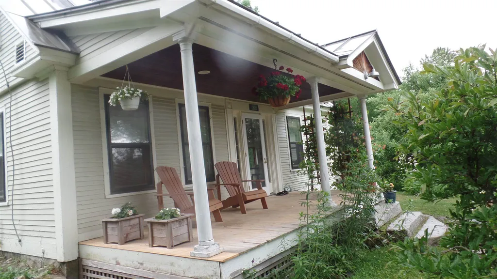 3809 East Hill Road Plainfield VT 05667