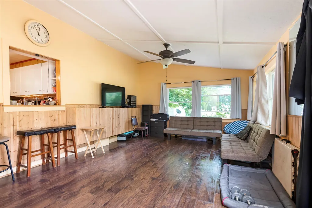 23 Mooney Drive Alburgh VT 05440