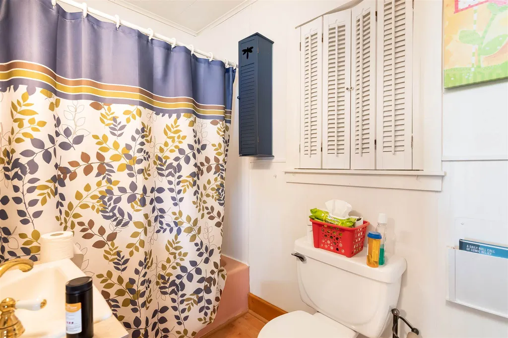 23 Mooney Drive Alburgh VT 05440