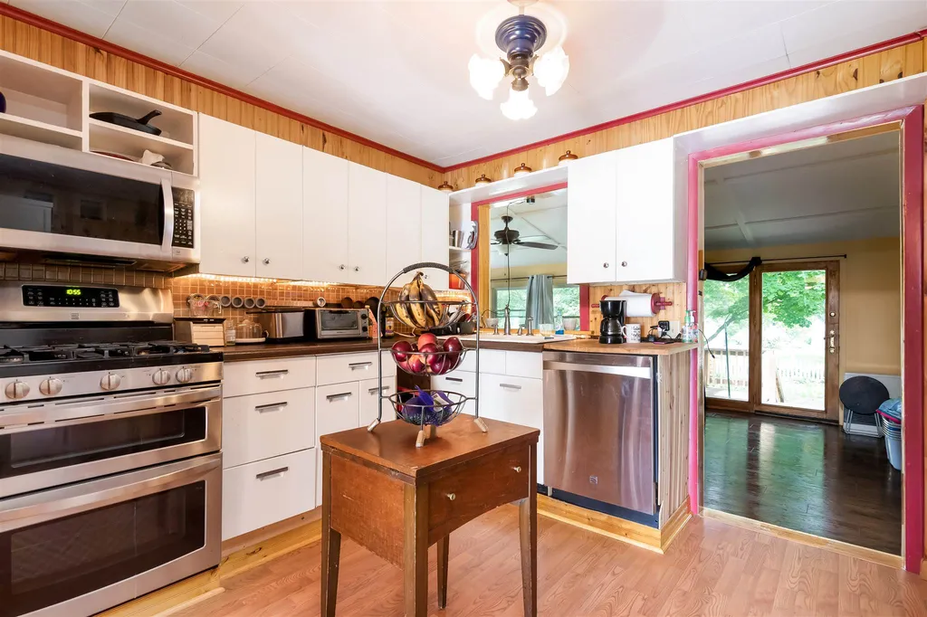23 Mooney Drive Alburgh VT 05440