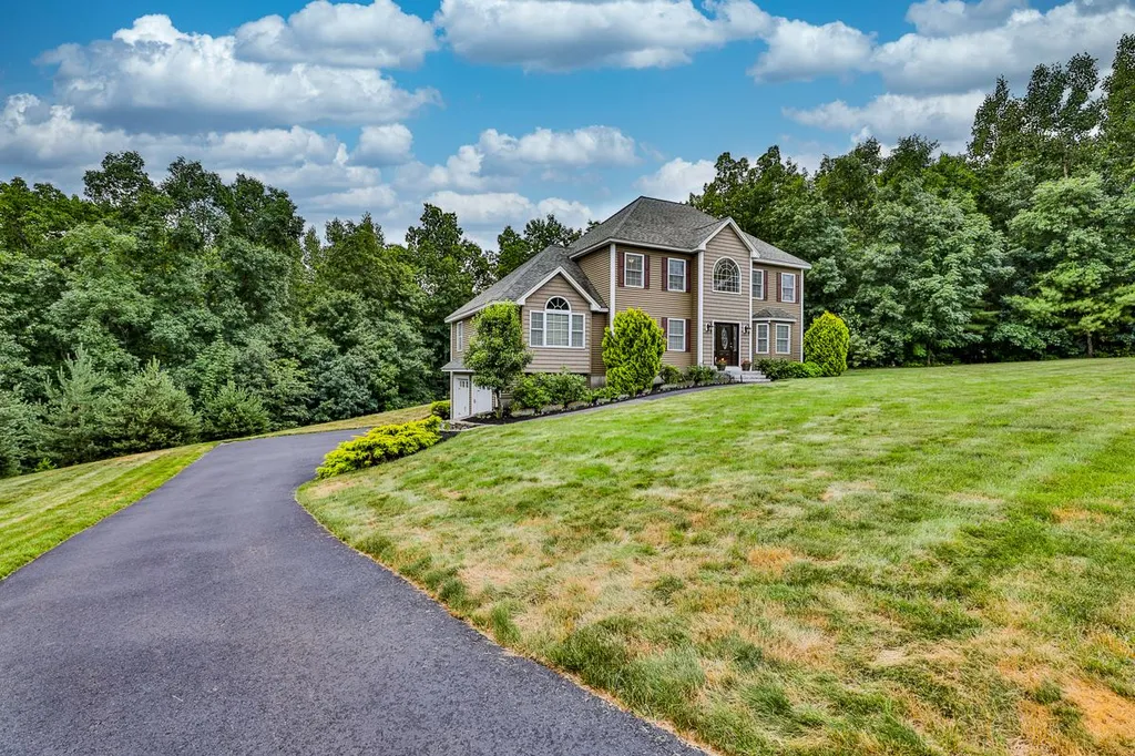 30 Jackman Ridge Road Windham NH 03087