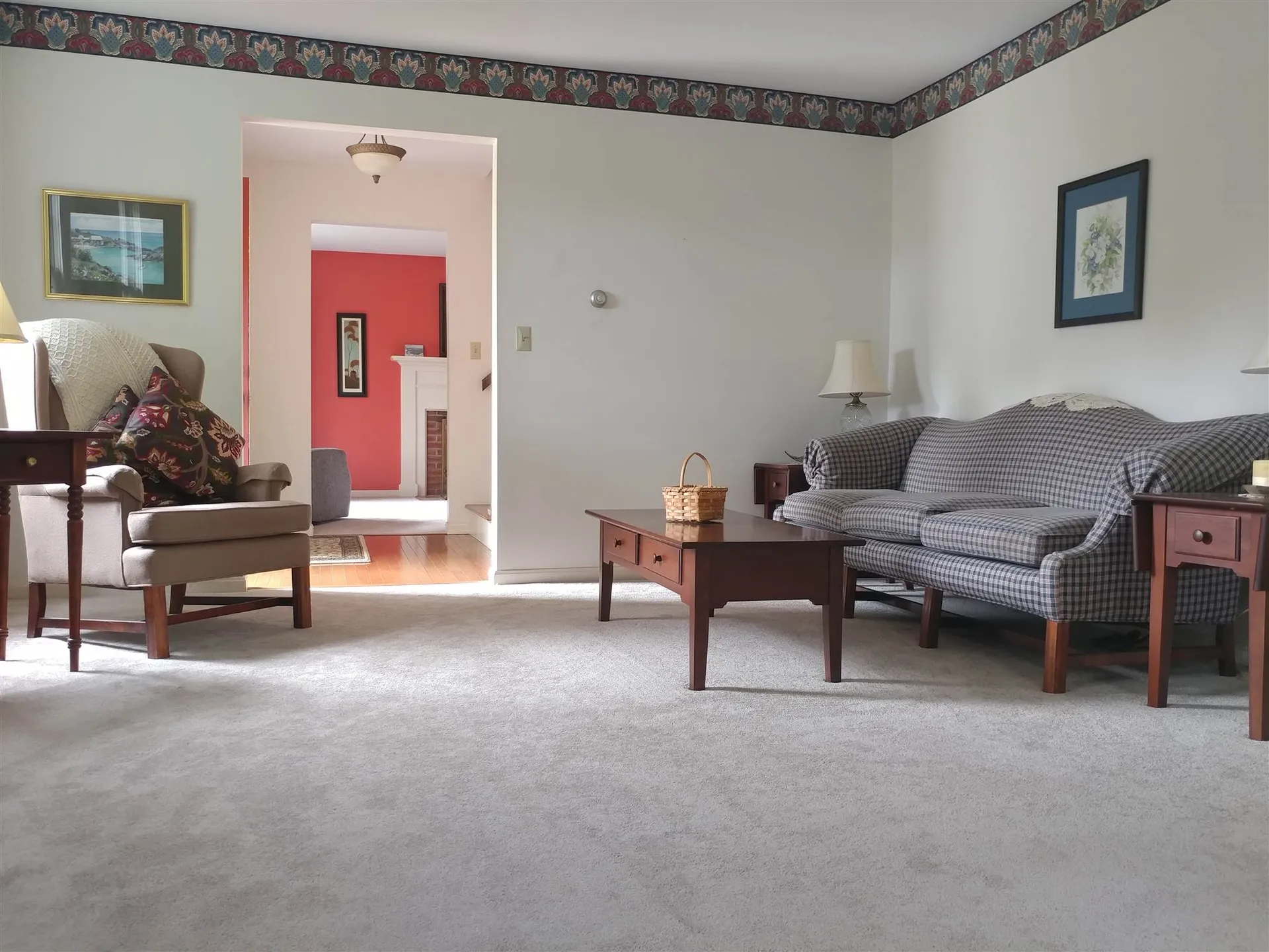 5 Robin Lane East Kingston NH 03827