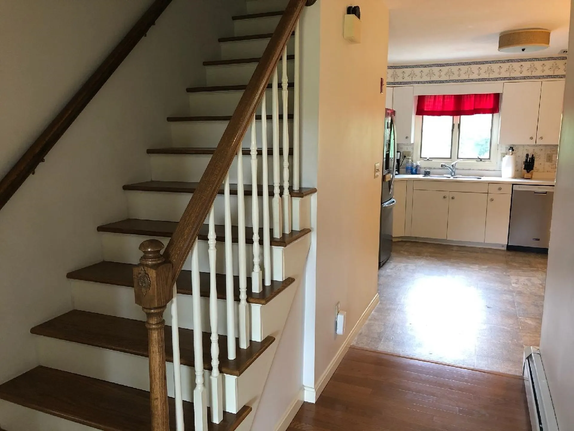 5 Robin Lane East Kingston NH 03827