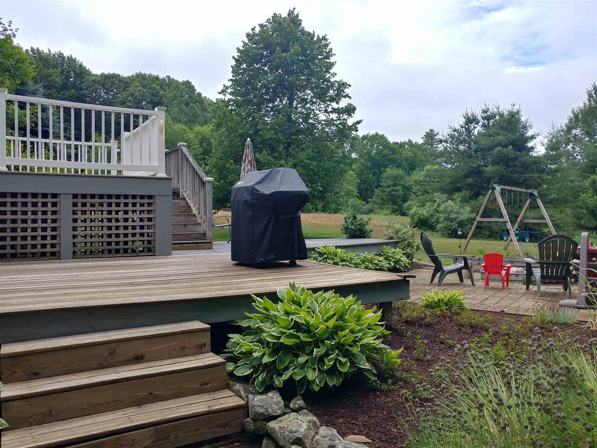 5 Robin Lane East Kingston NH 03827