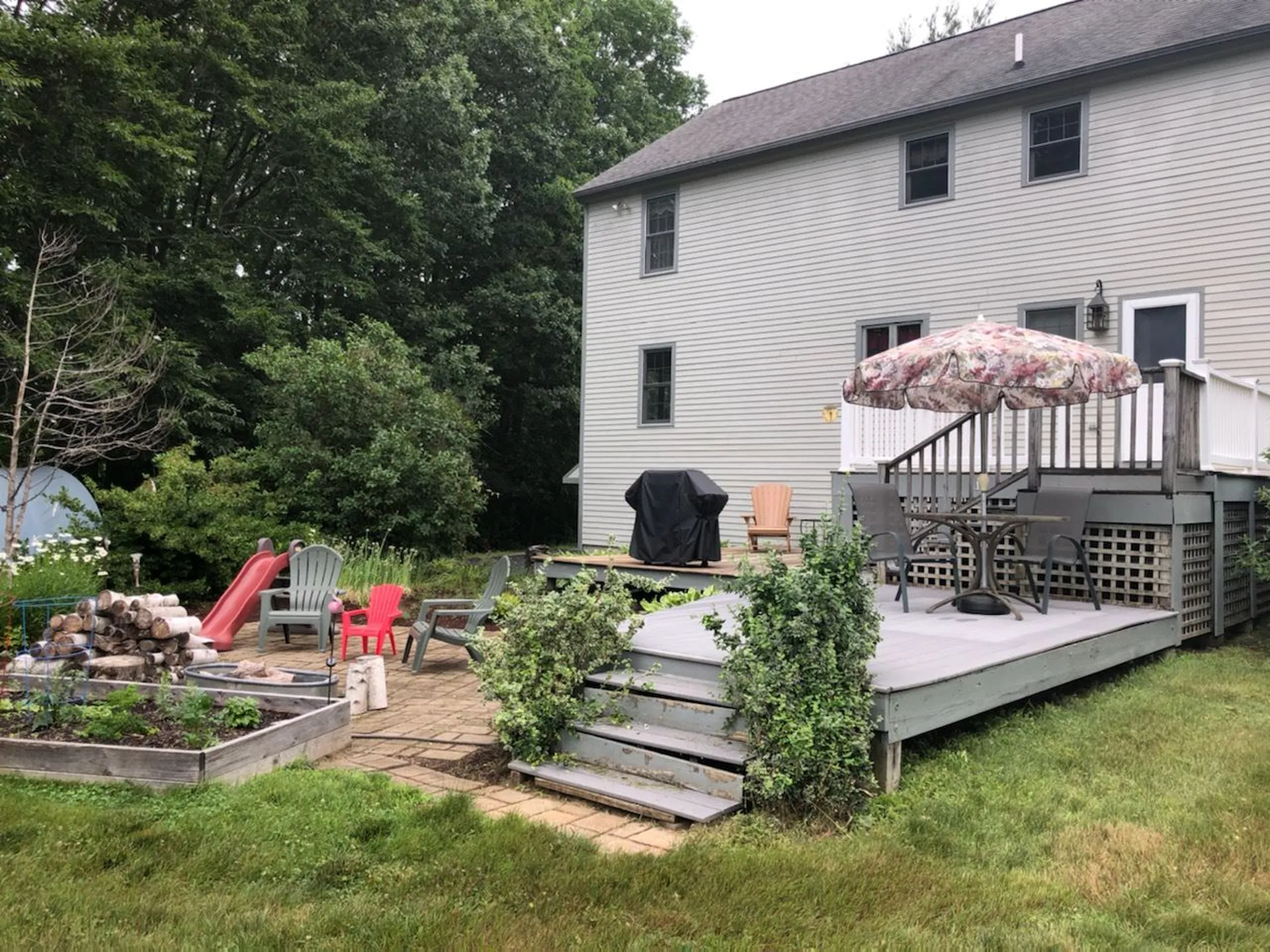 5 Robin Lane East Kingston NH 03827
