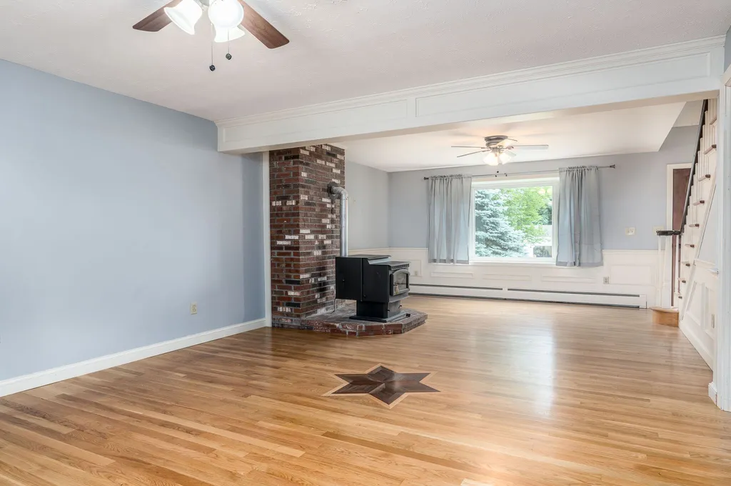 3 Goonan Road Hooksett NH 03106