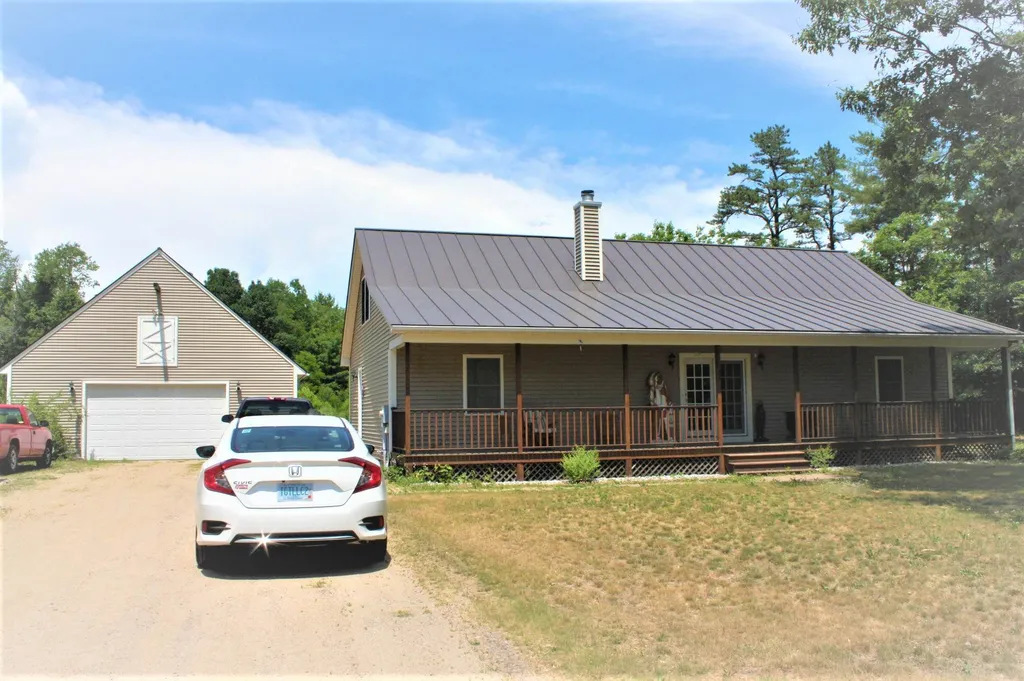 24 Sturtevant Street Franklin NH 03235