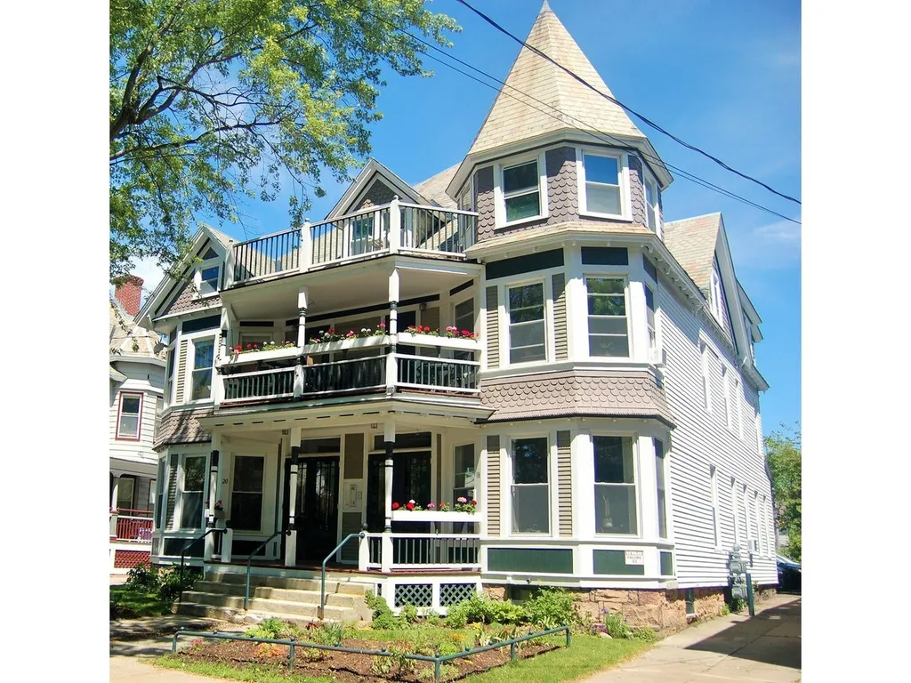 18 Clarke Street Burlington VT 05401