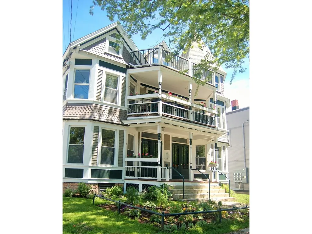 18 Clarke Street Burlington VT 05401