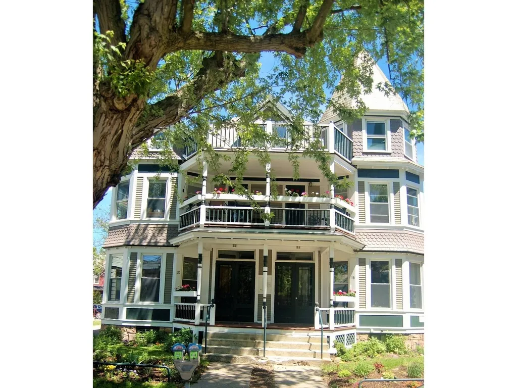 18 Clarke Street Burlington VT 05401