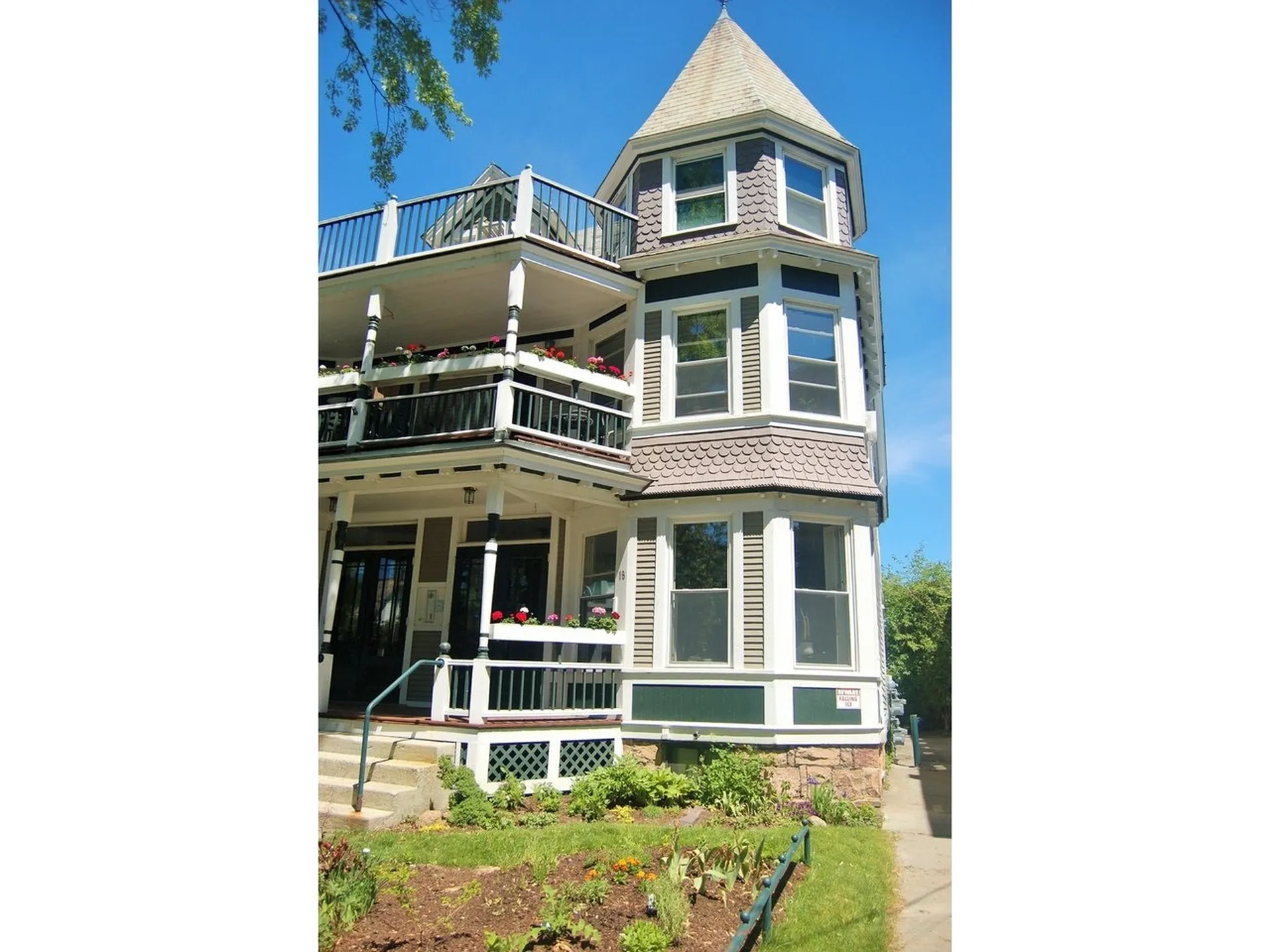 18 Clarke Street Burlington VT 05401