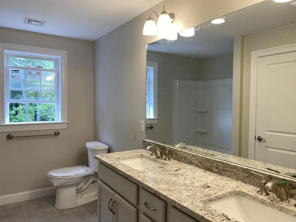 35 Whittemore Road Pembroke NH 03275