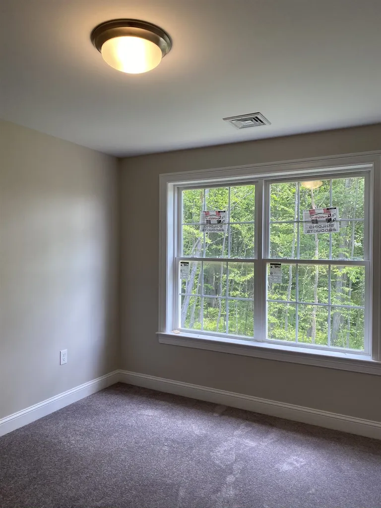 35 Whittemore Road Pembroke NH 03275