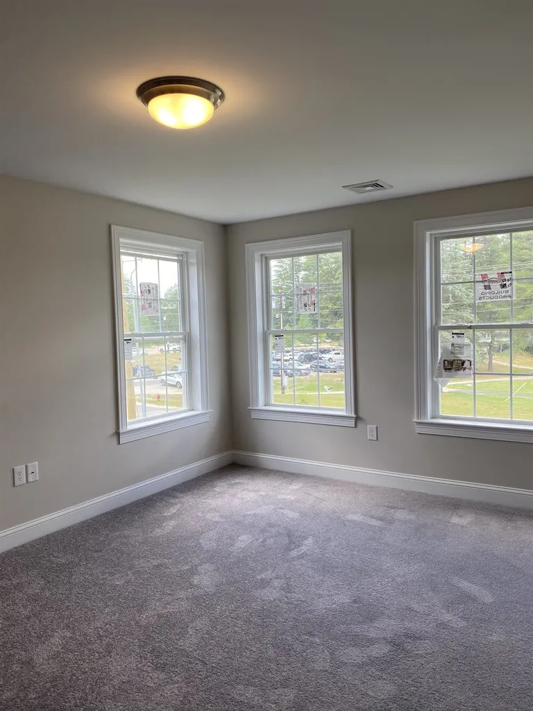 35 Whittemore Road Pembroke NH 03275