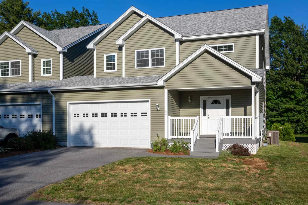 62 Bay Hollow Lane Colchester VT 05446