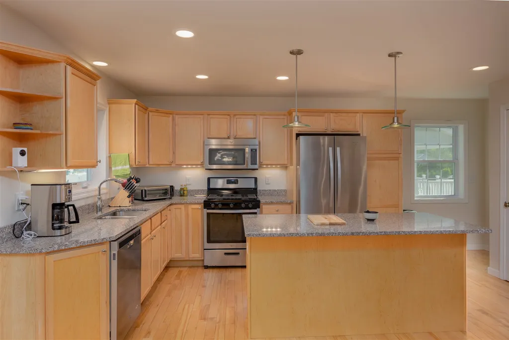 62 Bay Hollow Lane Colchester VT 05446