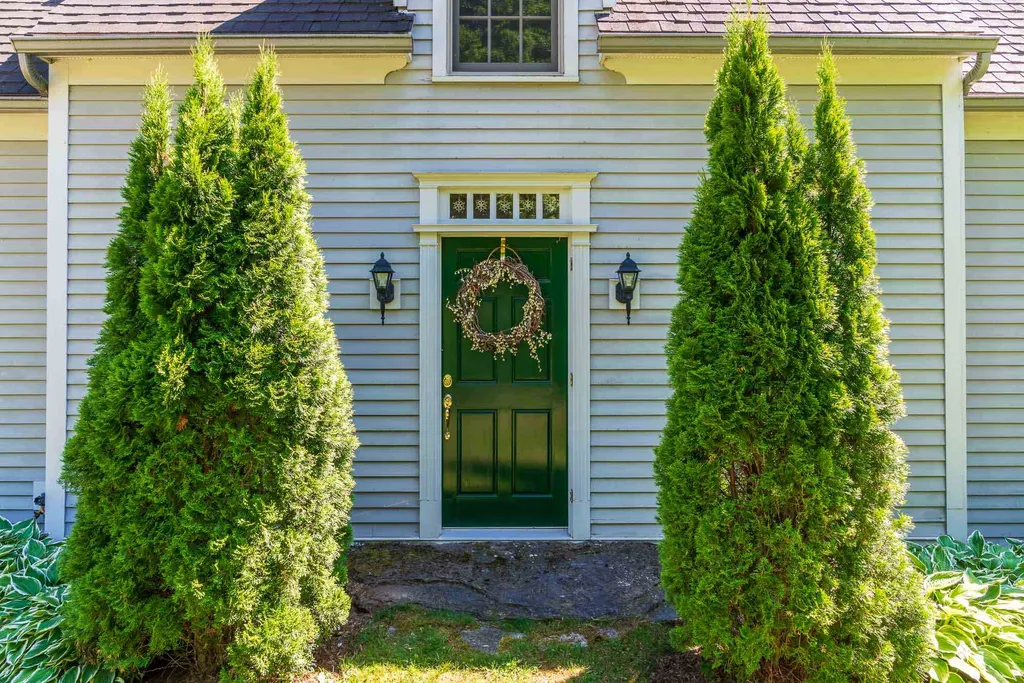 902 Huff Pond Road Sudbury VT 05733