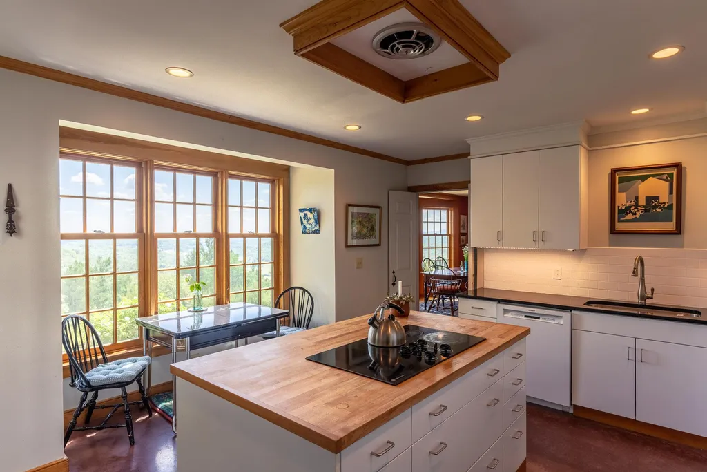 902 Huff Pond Road Sudbury VT 05733