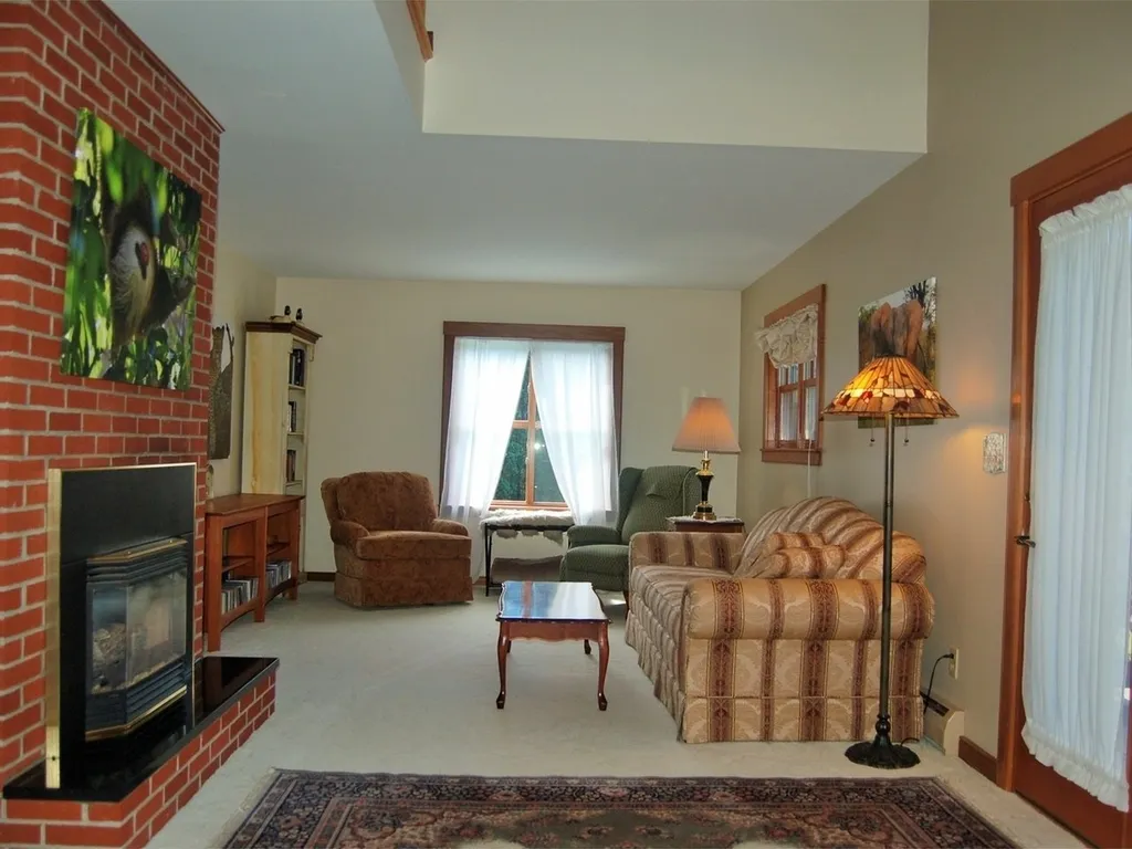 129 Stirling Place Burlington VT 05408