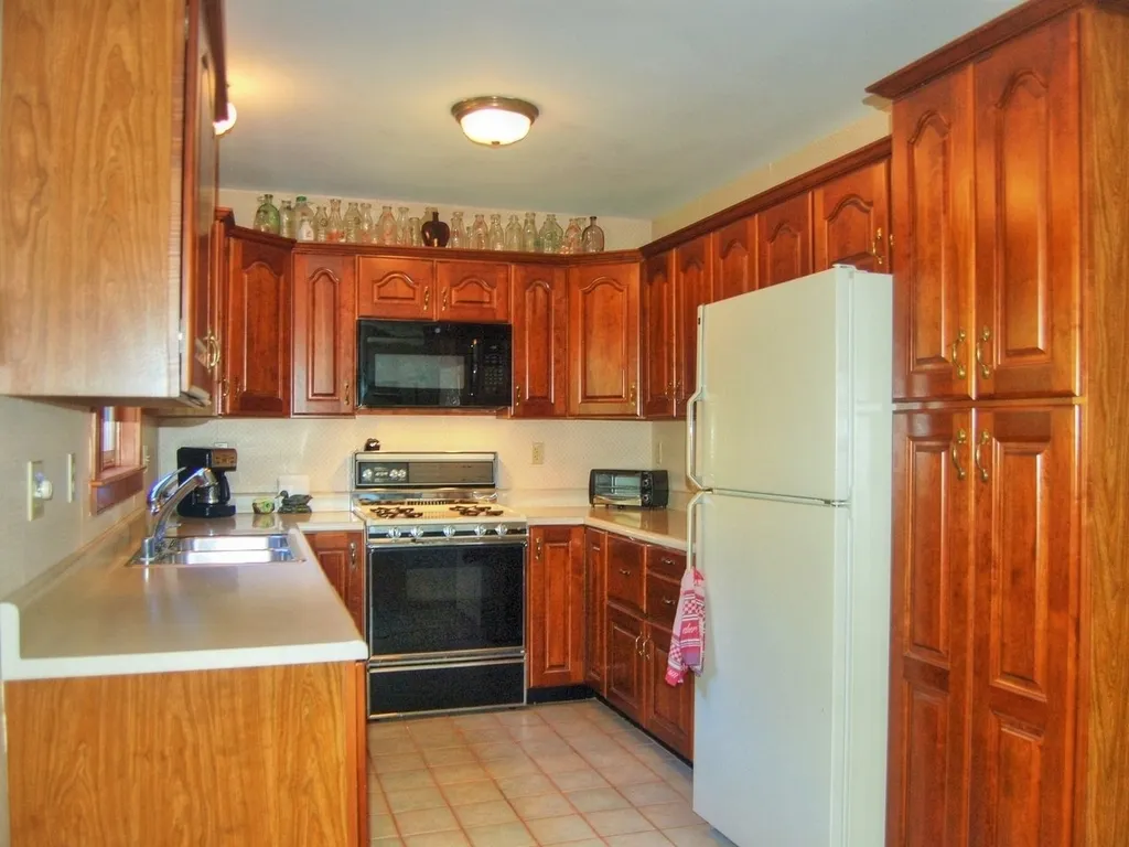 129 Stirling Place Burlington VT 05408