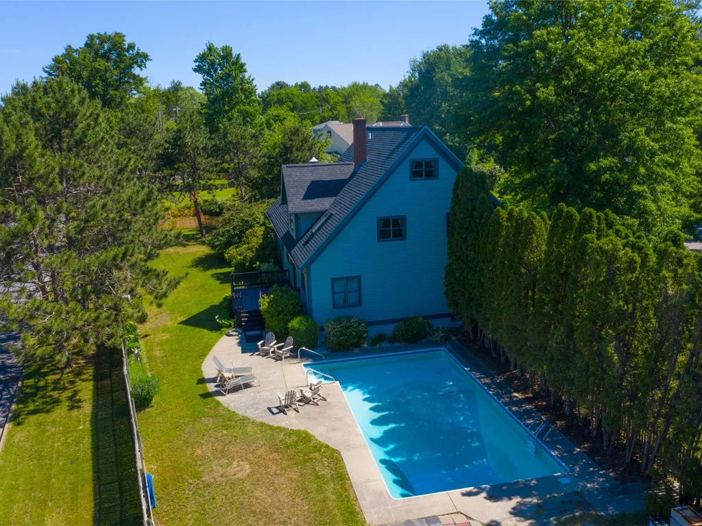 129 Stirling Place Burlington VT 05408