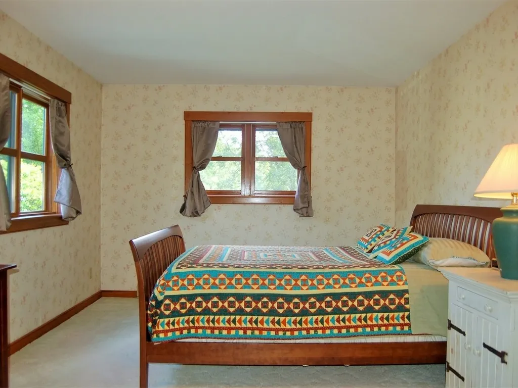 129 Stirling Place Burlington VT 05408